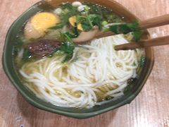 -全家福米线