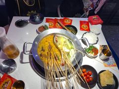 -钢管厂五区小郡肝串串香(滨江店)