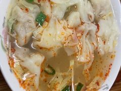 -胖子馄饨坊(天目大厦东南)