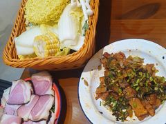 -黔多多贵州地摊火锅(木古地铁站店)