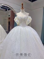 -欣薇婚纱(新源乐汇城店)