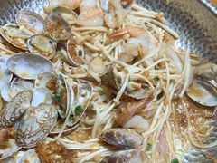 花甲爱上脆脆虾-吃饭皇帝大(合生汇店)