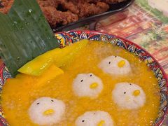 -月亮眼花园餐厅书吧酒吧