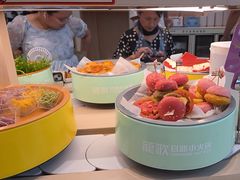 -龍歌自助小火锅(市北台东利群店)