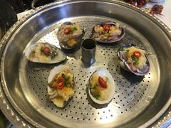 -虾弄弄海派小龙虾·牛羊蝎子火锅