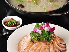-新侗家食府(蟠桃宫店)