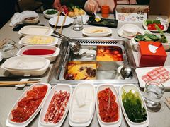 -海底捞火锅(曹安公路店)
