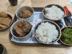 -万和春排骨砂锅米饭(新业广场店)