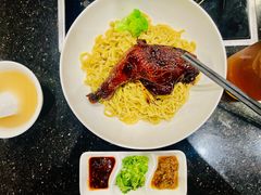 -一哥澳门豆捞 · 十七年经典澳门火锅(四季天地店)
