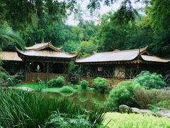 -云南民族大观园