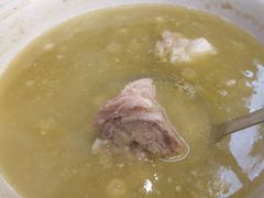 豌豆筒骨汤-万小金辣椒炒肉(抚河南路店)
