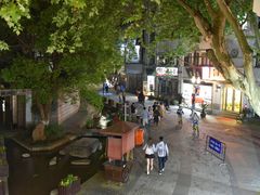 -猫的天空之城概念书店(杭州南宋御街店)