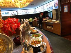 自助取餐区-聚春园自助餐厅(东街口店)