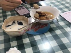 牛奶龟苓膏-百家缘(东门南路店)