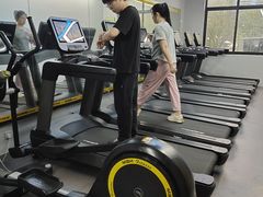 -FEELINGME乐刻私教馆·健身(广悦公寓店)