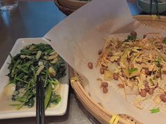 -潮界(LU·ONE凯德晶萃广场店)