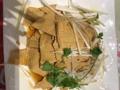 -吴记酱骨炖菜馆(西大直街店)