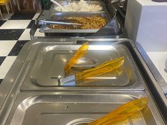 -梦航彩虹之约自助餐厅(华府天地店)