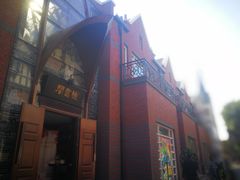 -钟书阁(松江泰晤士小镇店)