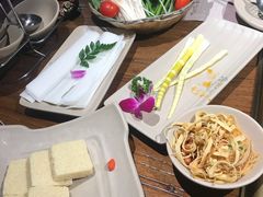-东巴人鱼豆花火锅(幸福街店)