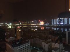 -张家界大成山水国际大酒店