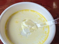 青海手工老酸奶-清真明德斋茶餐厅民族饭店(北京街店)