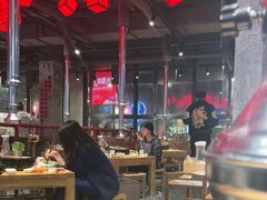 大堂-么肆烤肉·中式自助·烤肉大排档(街道口季佳PAI店)