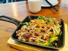 和牛炒金菇-hallch 好吃餐厅(全运村中央广场店)