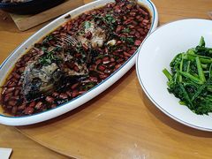 -有红鸡毛店·川菜(建设路店)