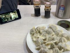 -八一路好吃街(雨田商务大厦店)