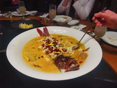 -忆江南·临江鱼馆