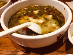 -渝是乎川渝小炒(新世界百货望京店)