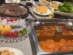 -海底捞火锅(宝龙广场夜宵主题店)