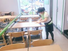 用餐区-老乡鸡(潘集世瑞大厦店)