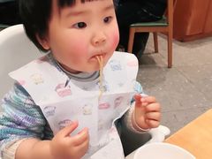 -诚铭记·虾仁汤包·成都小吃(融创店)