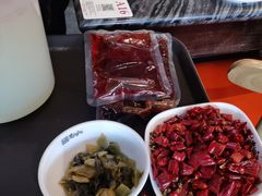 -老船舫·现做活鲜鱼馆(东郊记忆店)