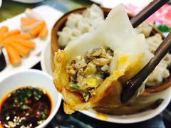 -何鲜菇火锅(大营盘店)