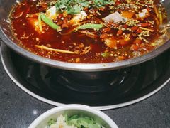 -小饕荟雅安贡椒鱼鲜馆(广福桥店)