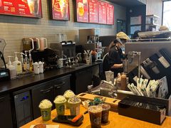 -星巴克(洛阳中州路王府井店)