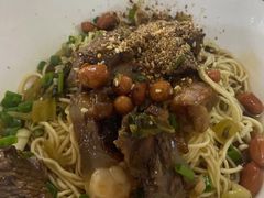 -阿阳牛腩腌面店