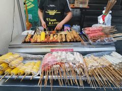 -小魏哥果仁烤面筋