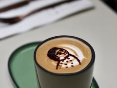 -潮一不贰·法式甜品·生日蛋糕·西式简餐(外滩店)