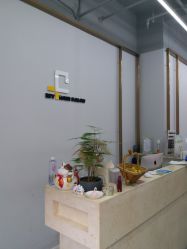 -茶发Salon·烫发染发理发