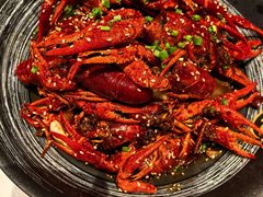 -肥肥虾庄·金牌油焖大虾(杨园滨江时代walk店)