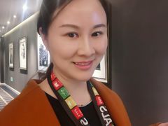 -上海银星皇冠假日酒店