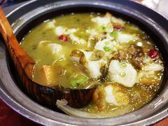 -周鱼小馆石锅酸菜鱼(活力汇店)