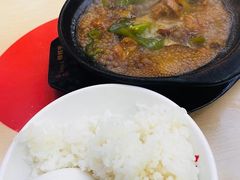 -杨铭宇黄焖鸡(下马坊店)