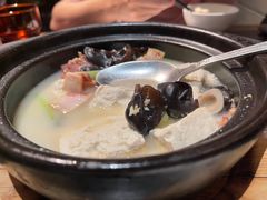浓汤煲老豆腐-汤城小厨•粤菜•靓汤(苏州街店)