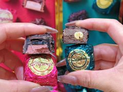 -VENCHI 闻绮(北京国贸商城店)