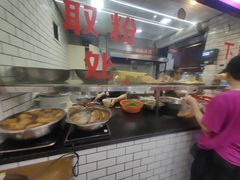-覃肥叔桂林米粉(粮道街店)